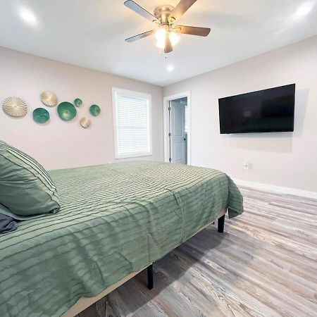Beautiful Cozy New Build Home - Pet Friendly South Euclid المظهر الخارجي الصورة