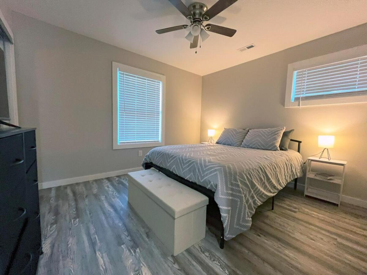 Beautiful Cozy New Build Home - Pet Friendly South Euclid المظهر الخارجي الصورة